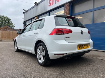 Used Volkswagen Golf 2016 for sale - 75649278: Photo
