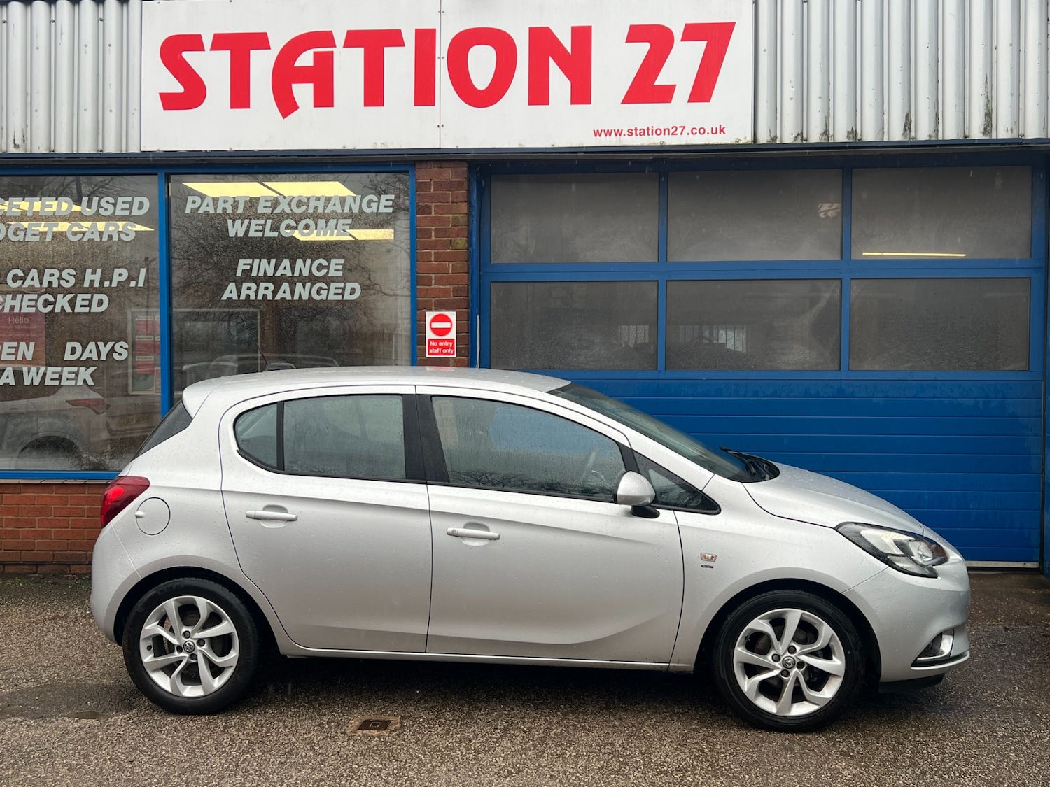 Used Vauxhall Corsa 2015 for sale - 77579737: Photo 2