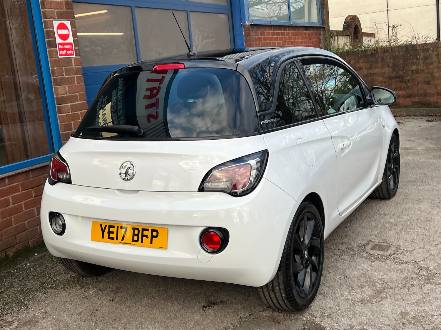 Used Vauxhall ADAM 2017 for sale - 76946933: Photo 35
