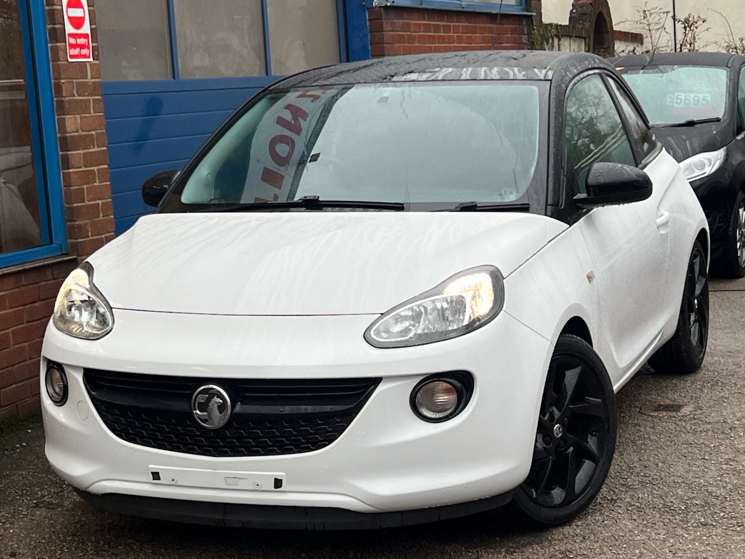 Used Vauxhall ADAM 2017 for sale - 76946933: Photo 5