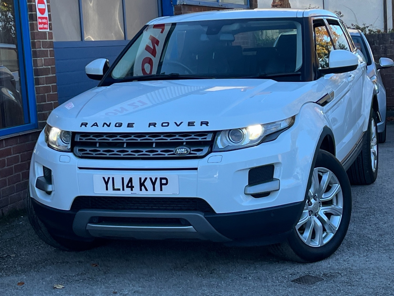 Used Land Rover Range Rover Evoque 2014 for sale - 76375630: Photo 1
