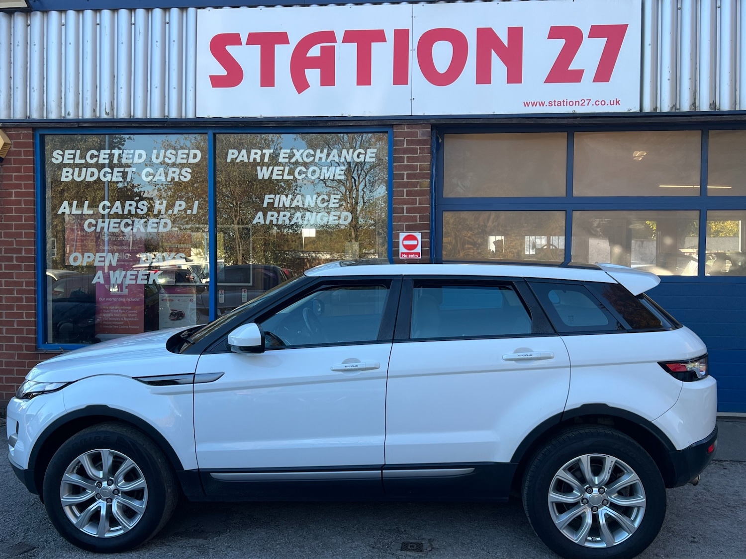 Used Land Rover Range Rover Evoque 2014 for sale - 76375630: Photo 3