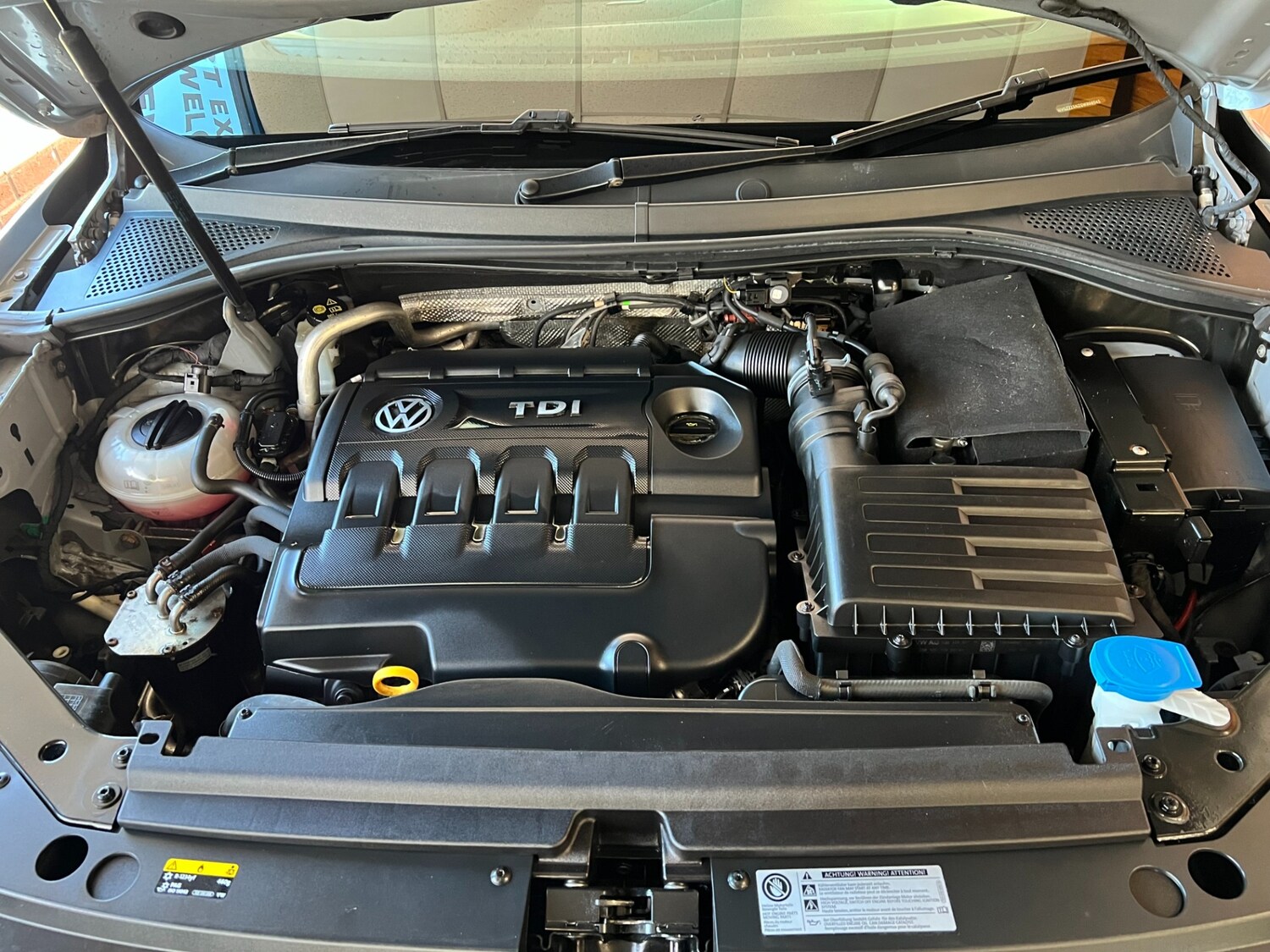 Used Volkswagen Tiguan 2016 for sale - 76971188: Photo 28