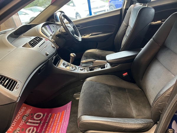 Used Honda Civic 2011 for sale - 76182242: Photo 29