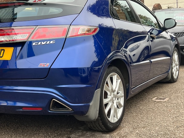 Used Honda Civic 2011 for sale - 76182242: Photo 46