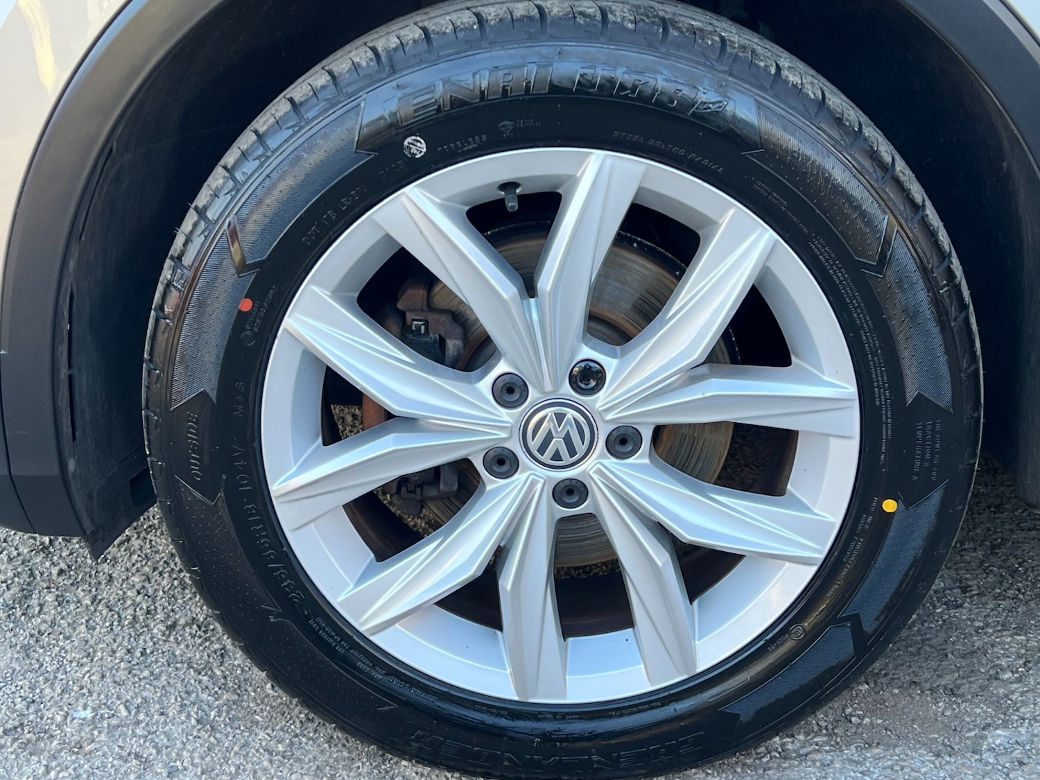 Used Volkswagen Tiguan 2016 for sale - 77663537: Photo 15