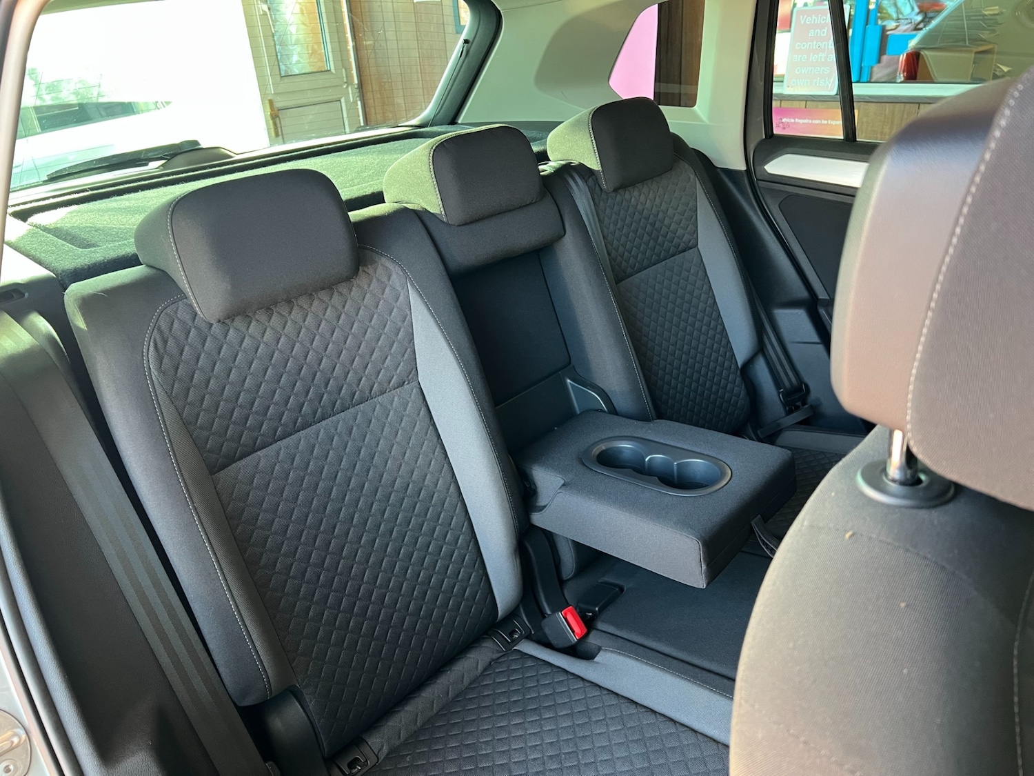 Used Volkswagen Tiguan 2016 for sale - 77663537: Photo 24