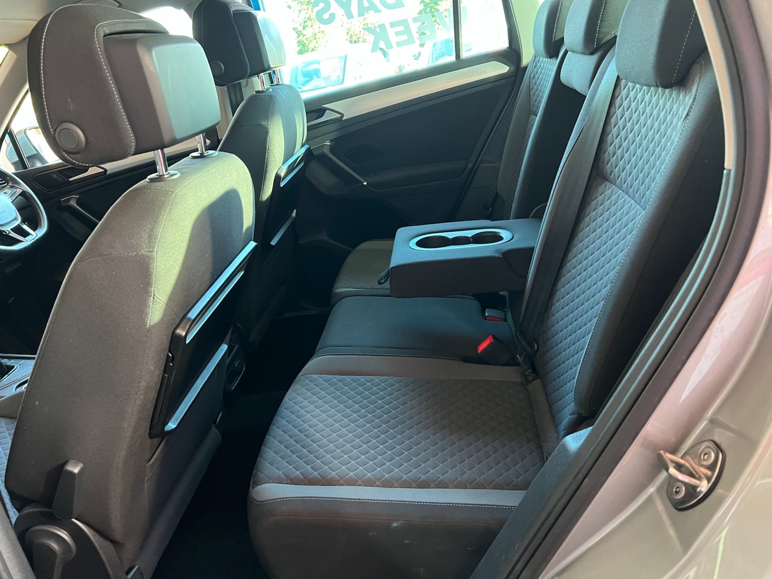 Used Volkswagen Tiguan 2016 for sale - 77663537: Photo 31