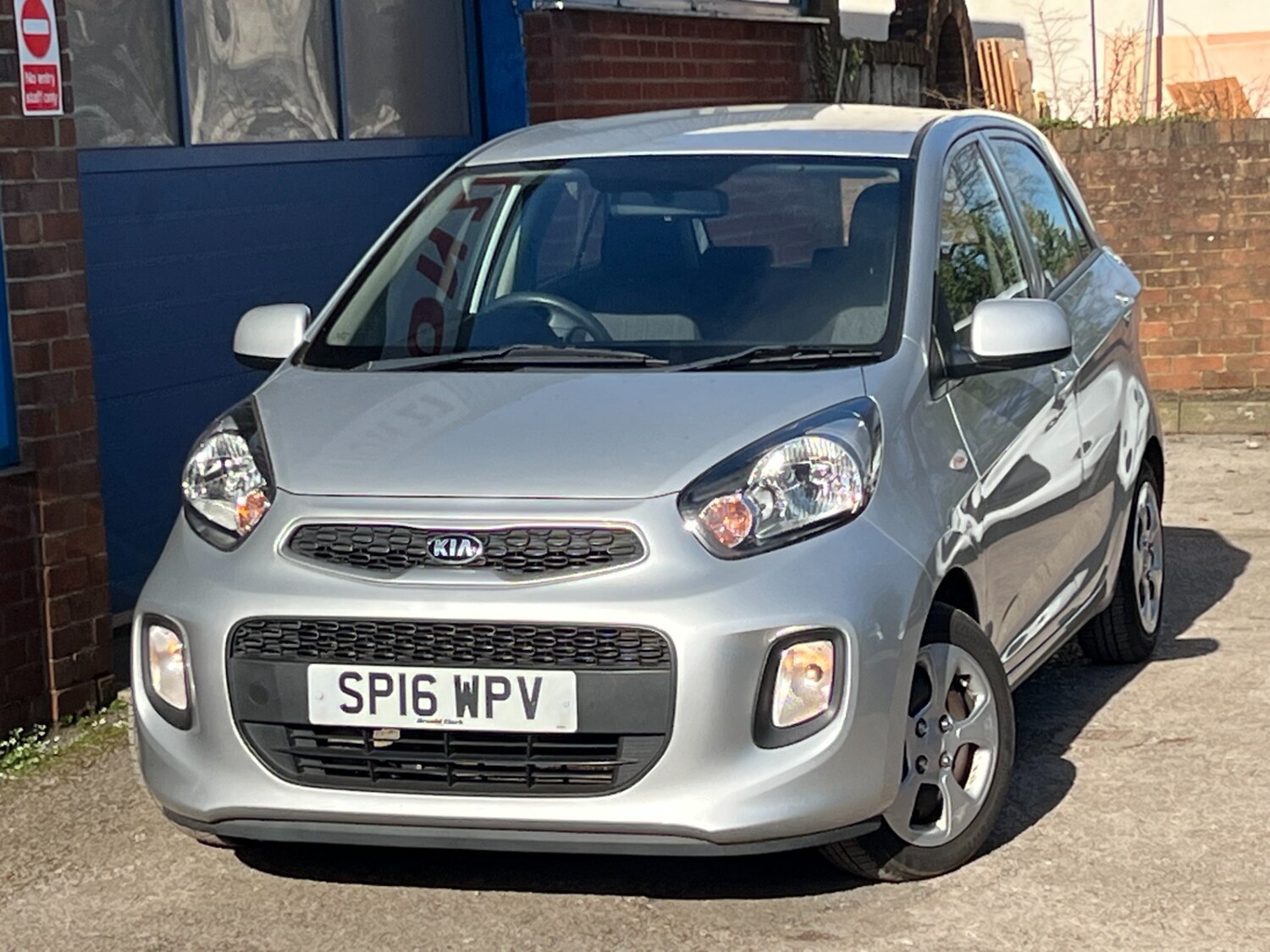 Used Kia Picanto 2016 for sale - 77812814: Photo 5