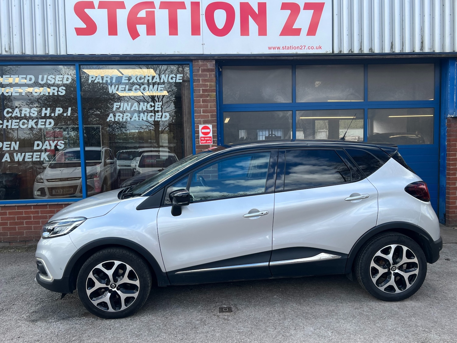 Used Renault Captur 2019 for sale - 78211891: Photo 5