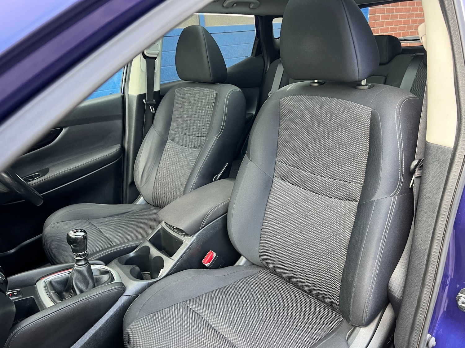 Used Nissan Qashqai 2015 for sale - 76382525: Photo 15