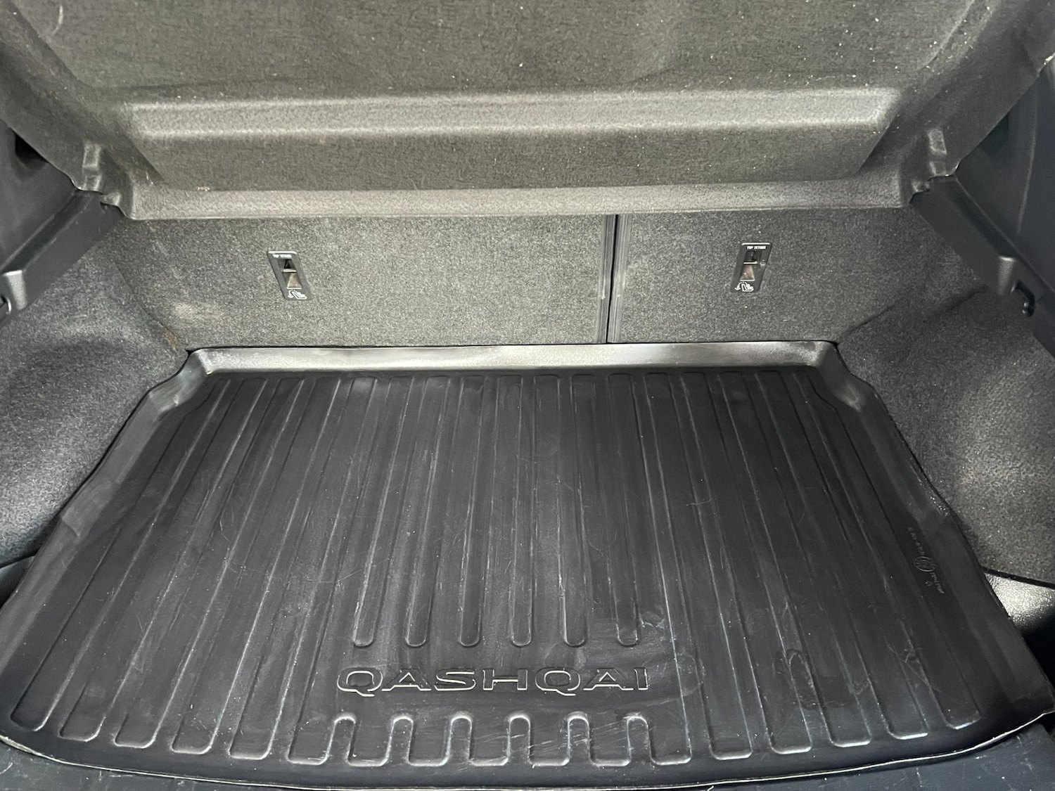 Used Nissan Qashqai 2015 for sale - 76382525: Photo 18