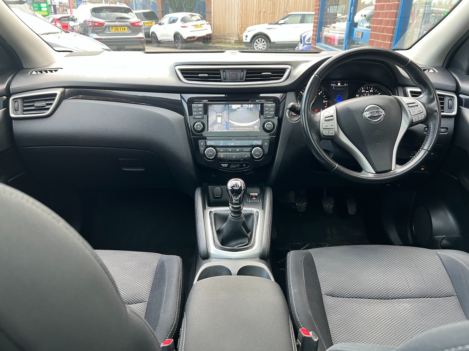 Used Nissan Qashqai 2015 for sale - 76382525: Photo 9