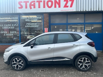 Used Renault Captur 2018 for sale - 77592267: Photo