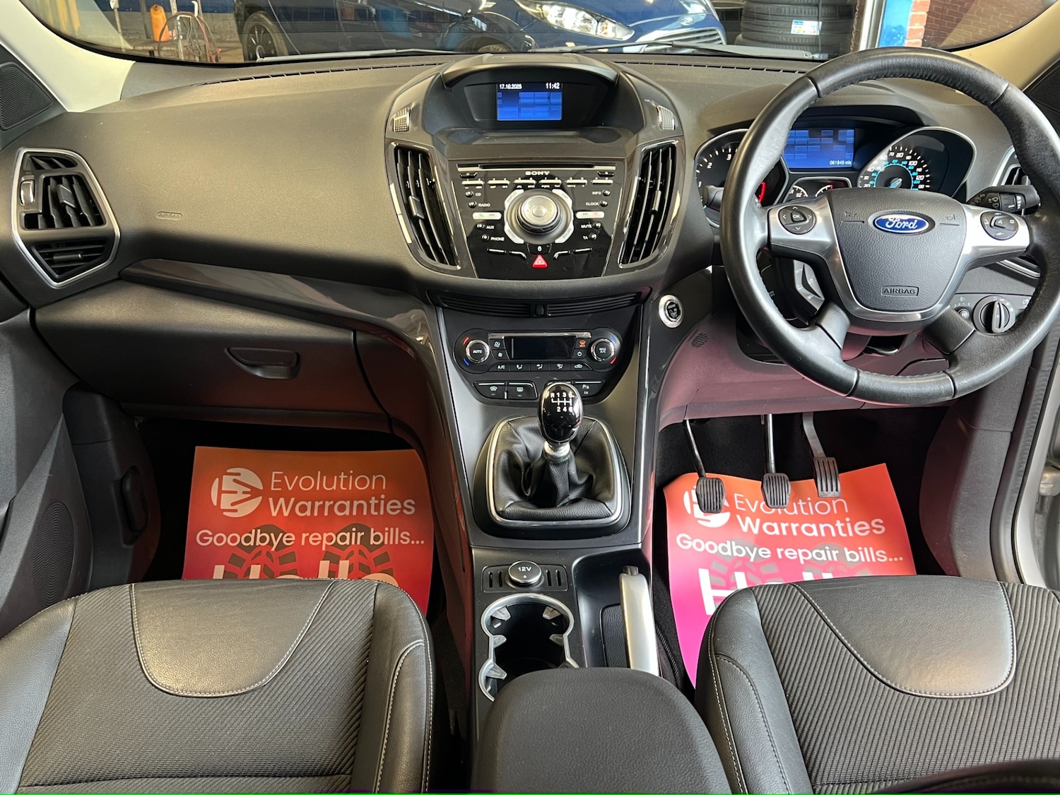 Used Ford Kuga 2014 for sale - 75652691: Photo 14