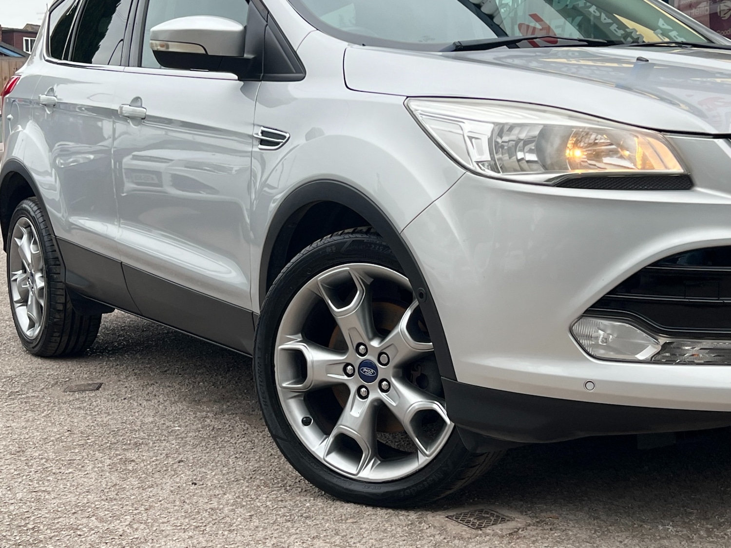 Used Ford Kuga 2014 for sale - 75652691: Photo 24