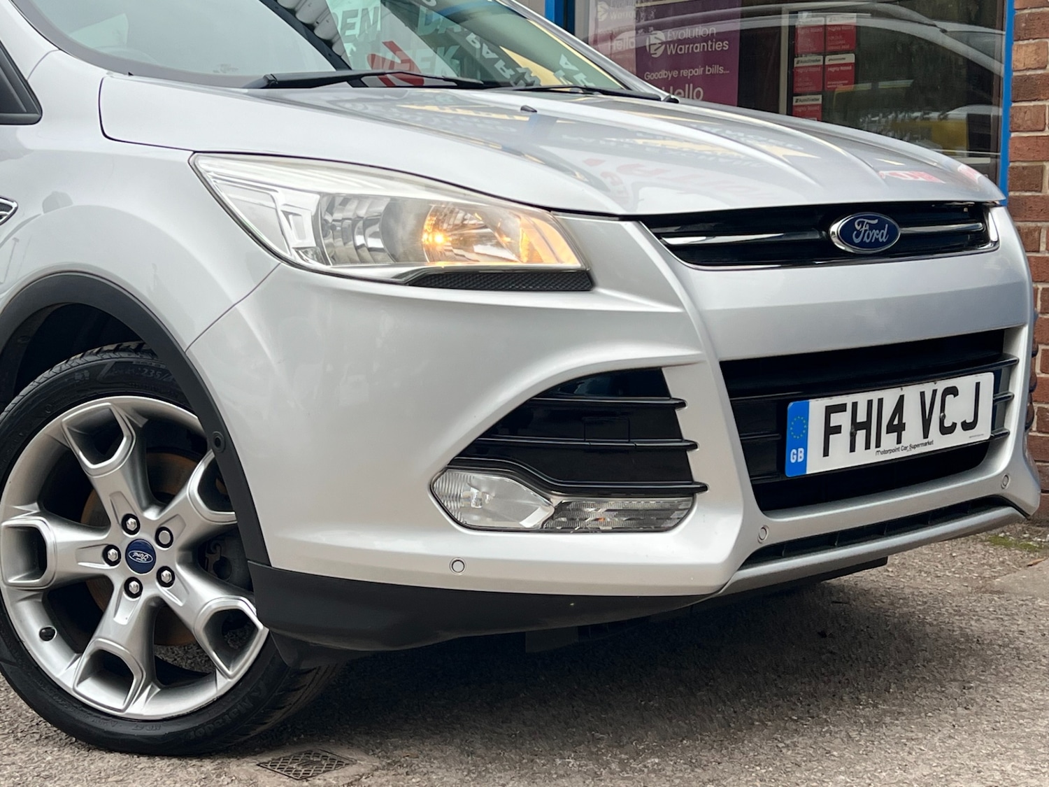 Used Ford Kuga 2014 for sale - 75652691: Photo 25