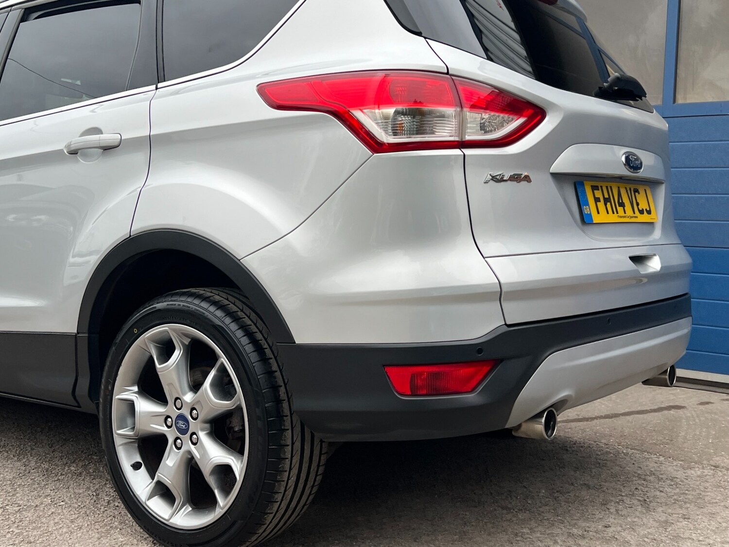 Used Ford Kuga 2014 for sale - 75652691: Photo 32