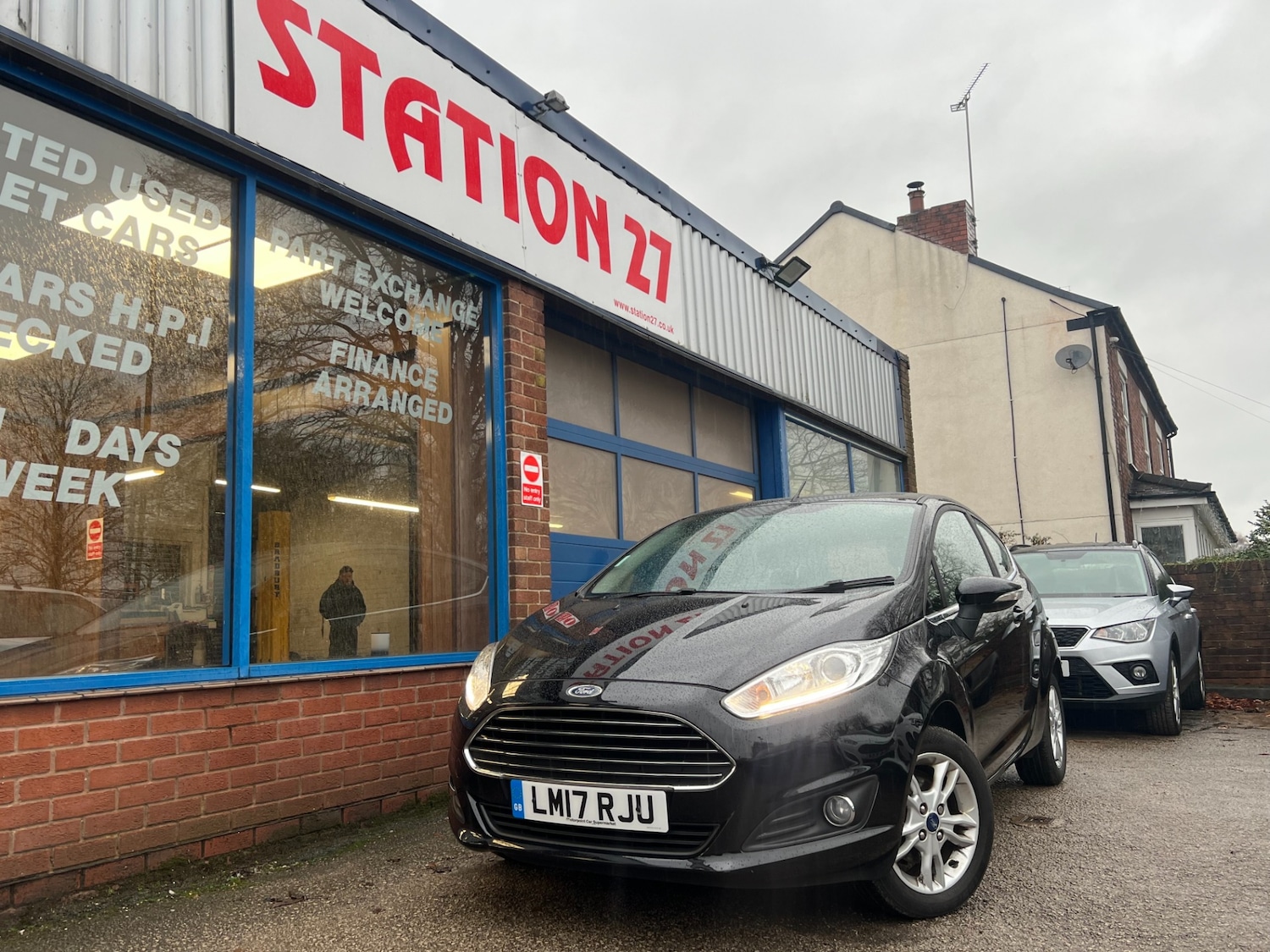 Used Ford Fiesta 2017 for sale - 76807442: Photo 2