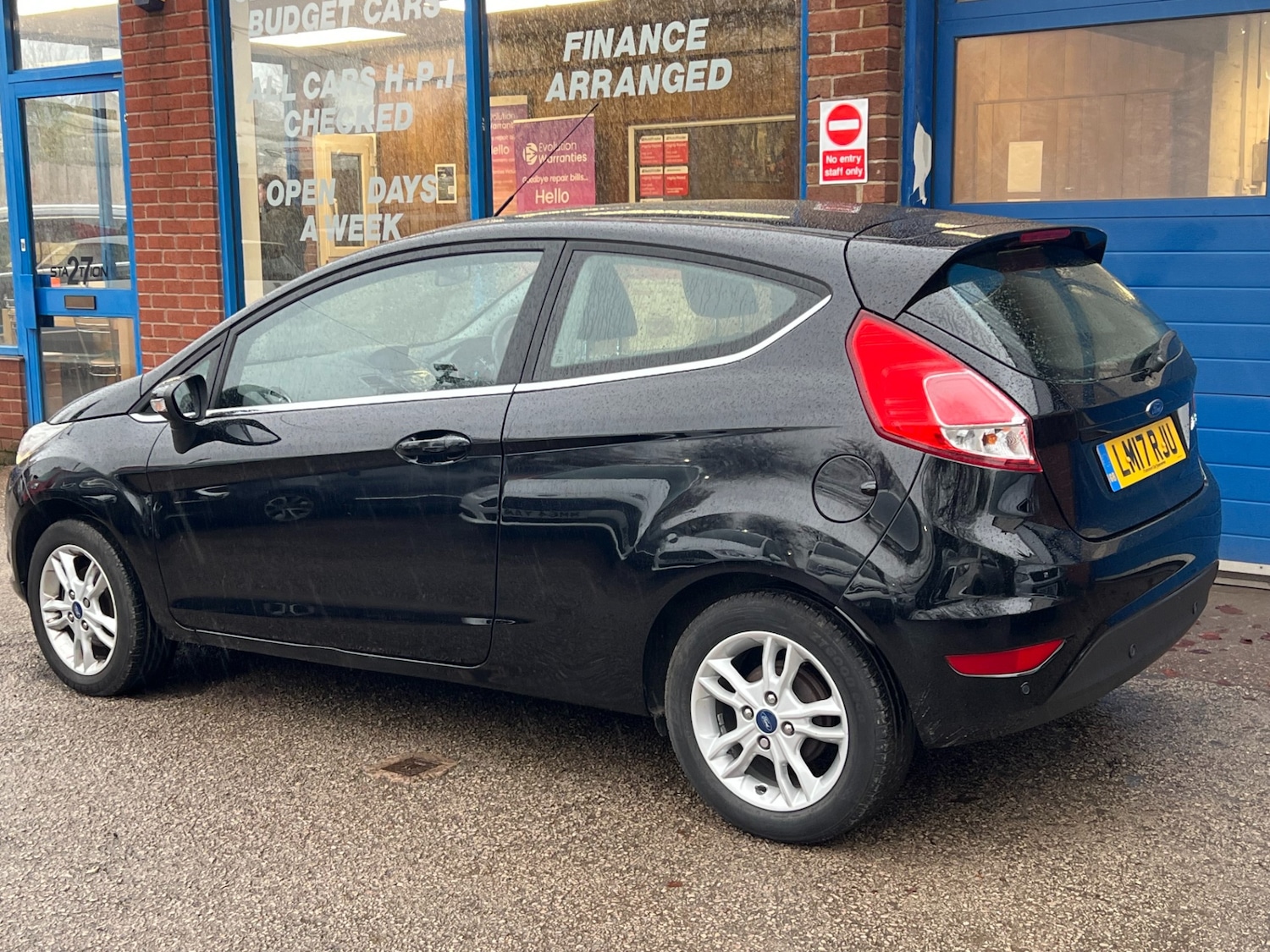Used Ford Fiesta 2017 for sale - 76807442: Photo 8