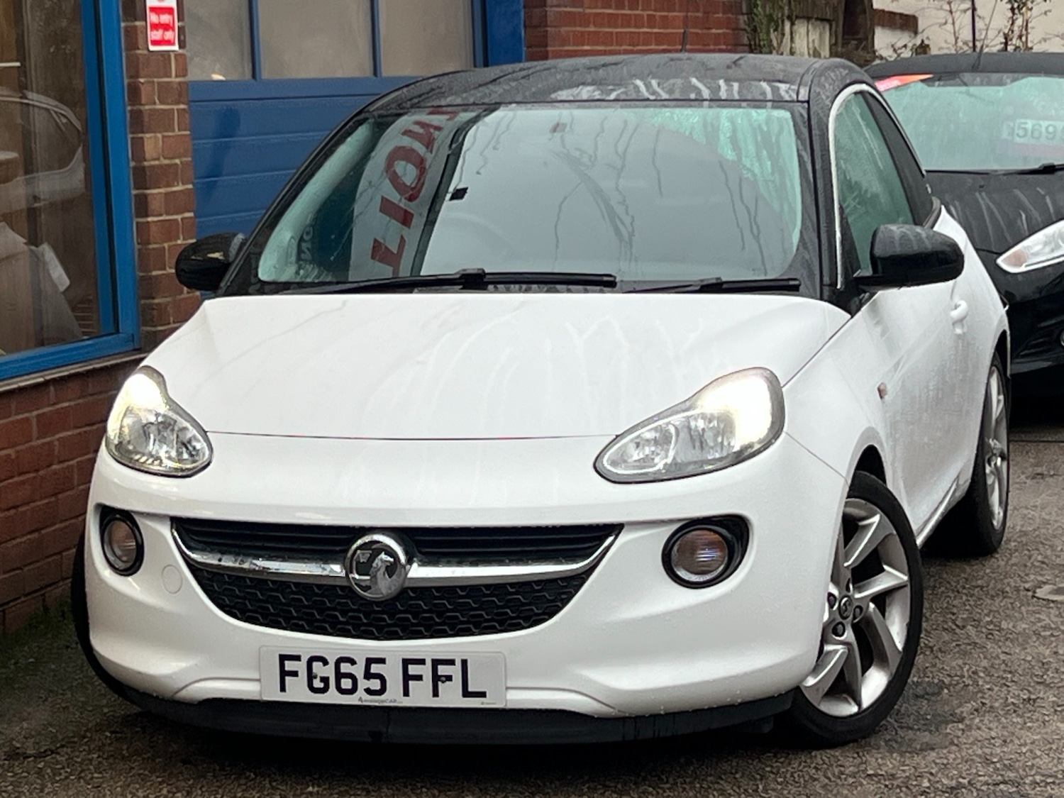 Used Vauxhall ADAM 2015 for sale - 76945661: Photo 10