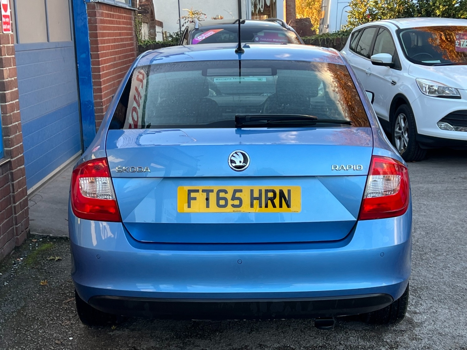 Used Skoda Rapid 2015 for sale - 76392436: Photo 4