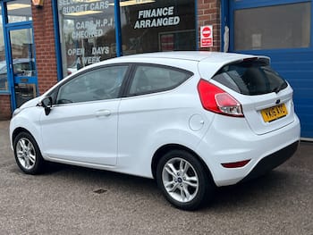 Used Ford Fiesta 2016 for sale - 79652606: Photo