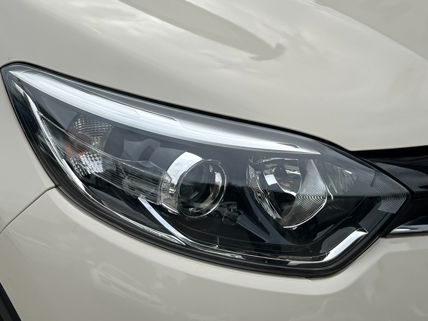 Used Renault Captur 2015 for sale - 75869013: Photo 30