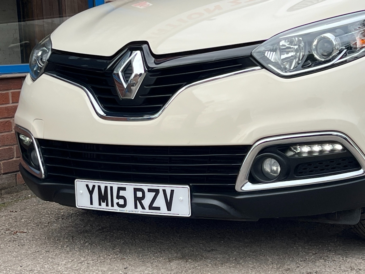 Used Renault Captur 2015 for sale - 75869013: Photo 35