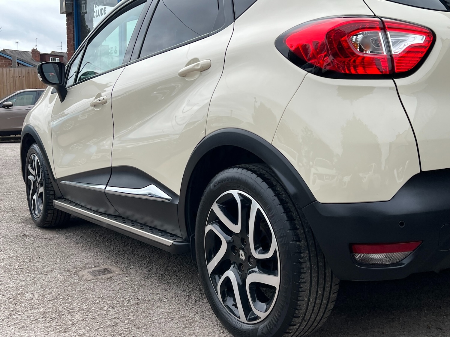 Used Renault Captur 2015 for sale - 75869013: Photo 38