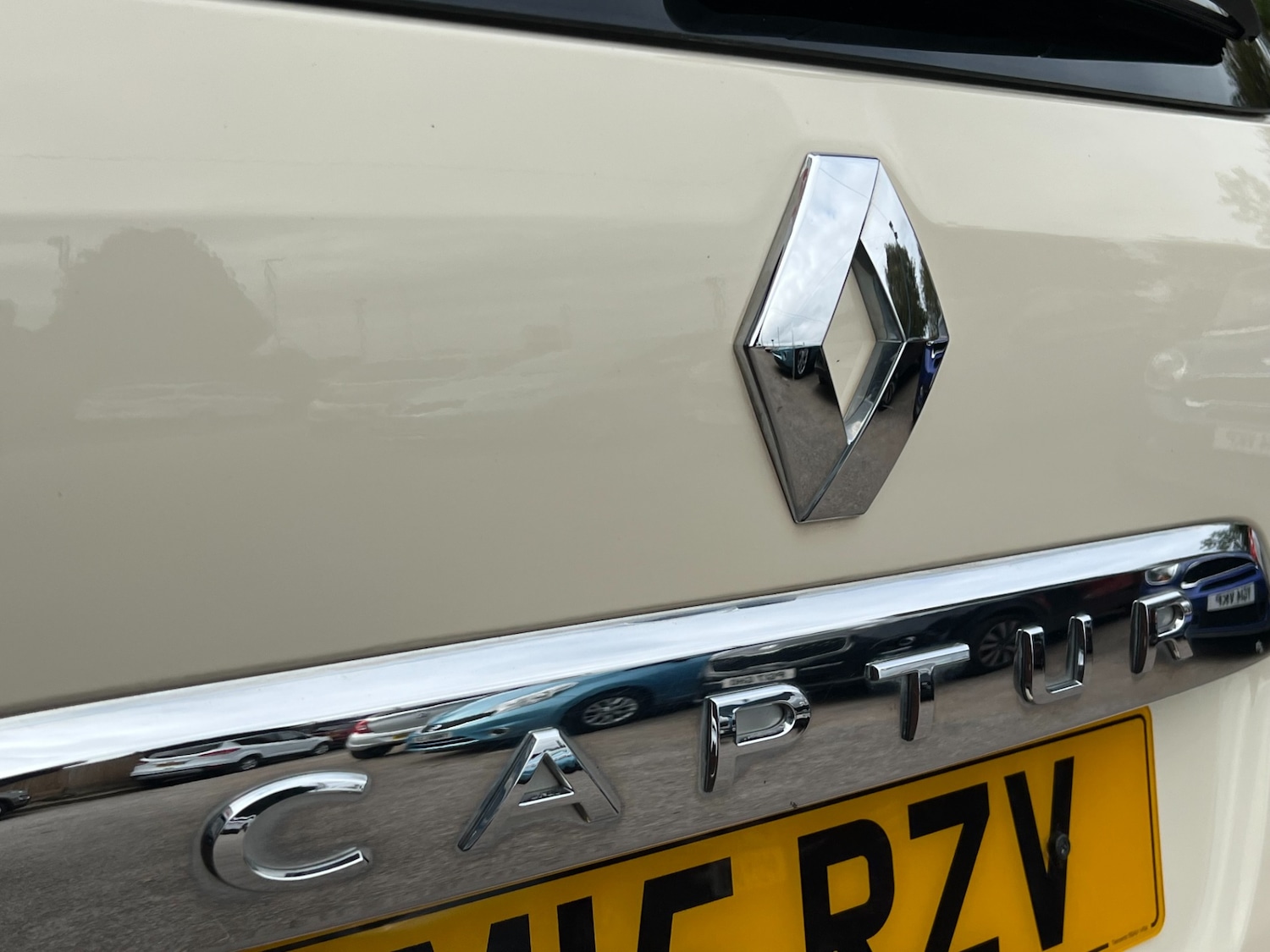 Used Renault Captur 2015 for sale - 75869013: Photo 9