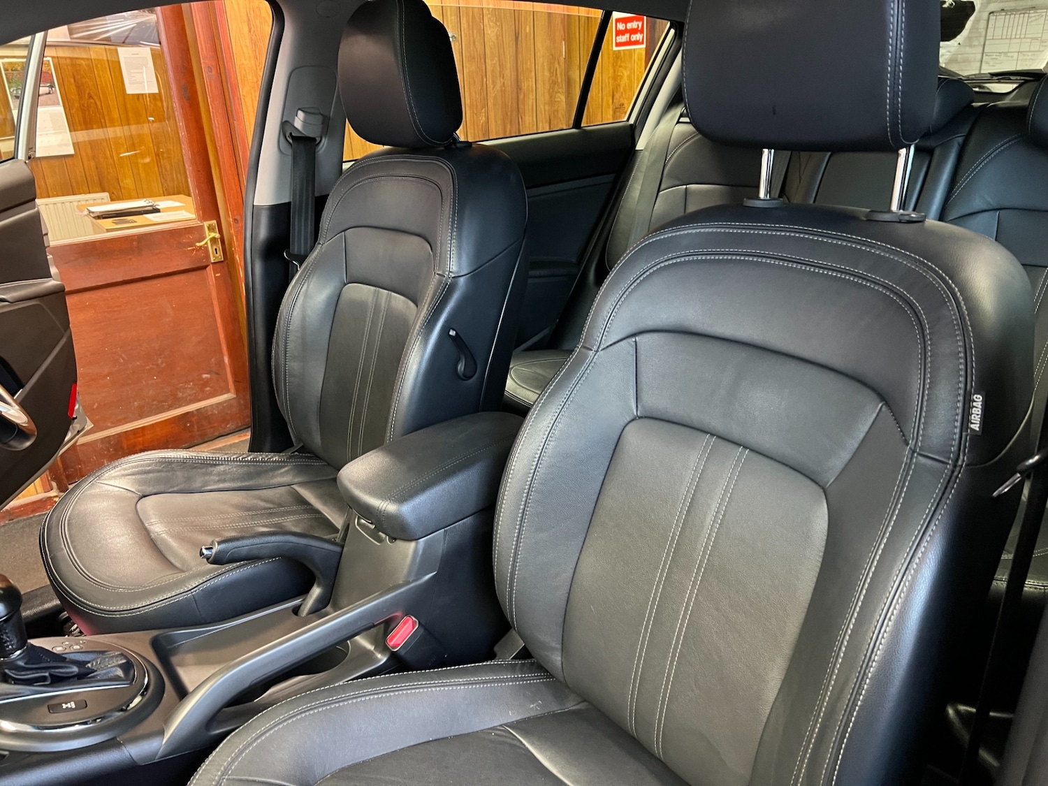 Used Kia Sportage 2012 for sale - 76477008: Photo 25