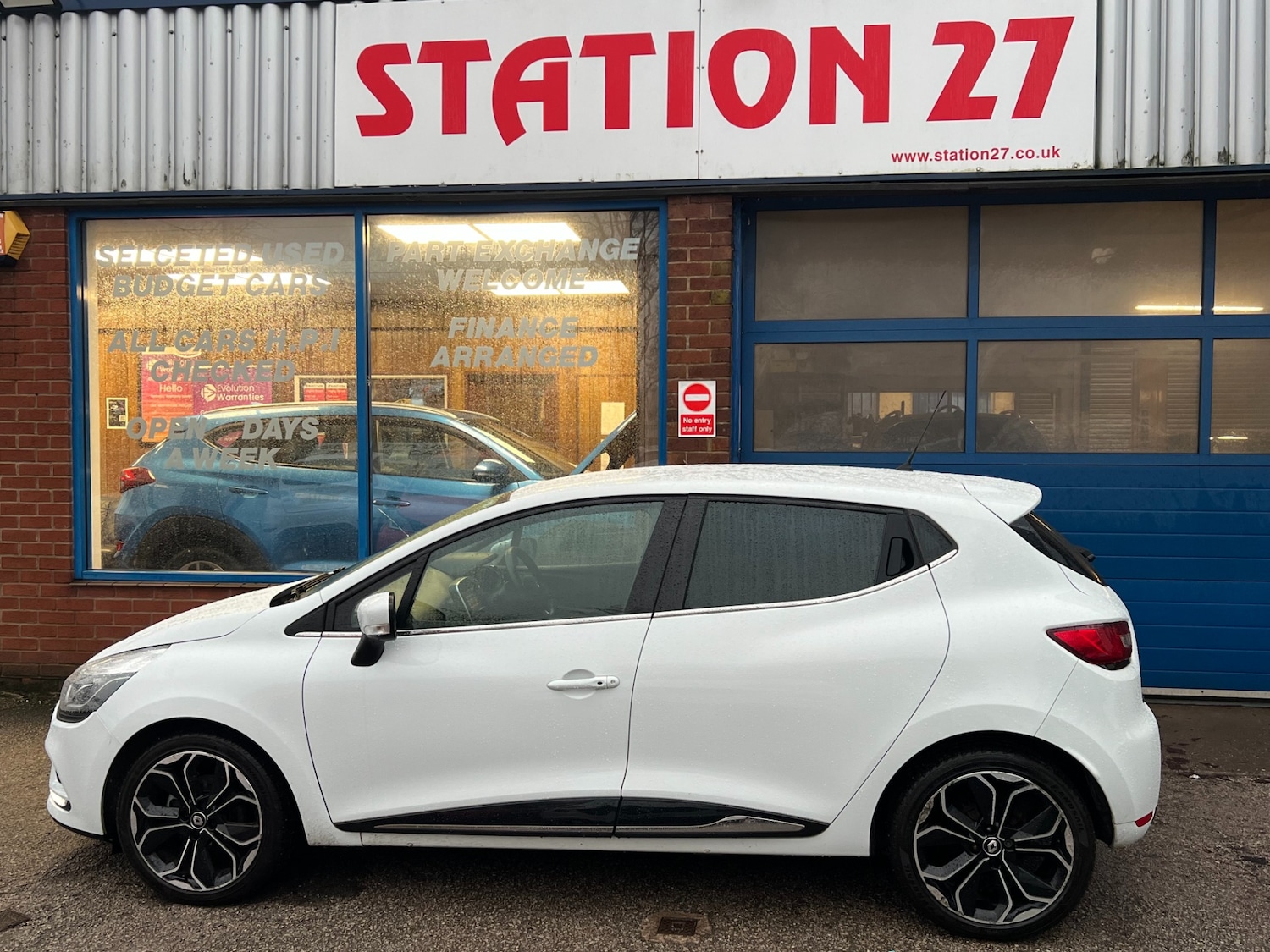 Used Renault Clio 2019 for sale - 77272508: Photo 11