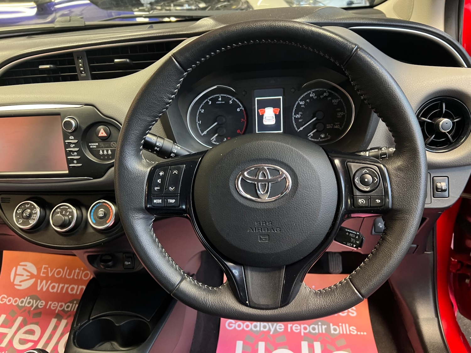 Used Toyota Yaris 2017 for sale - 77036144: Photo 11