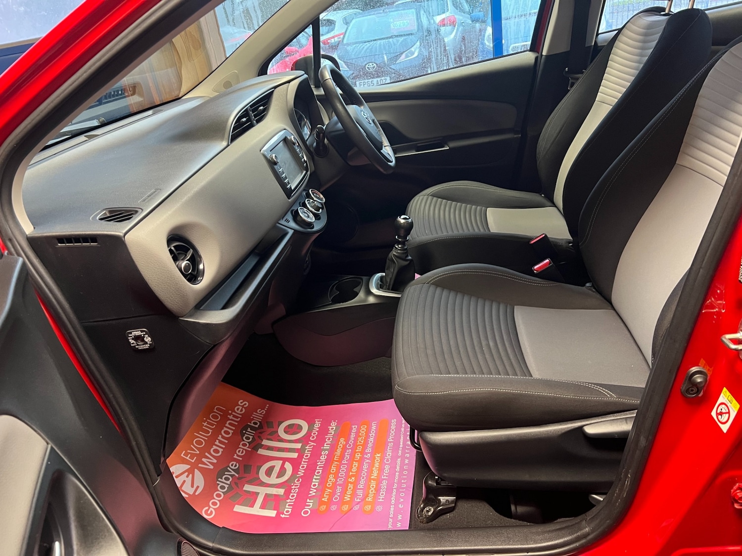 Used Toyota Yaris 2017 for sale - 77036144: Photo 16