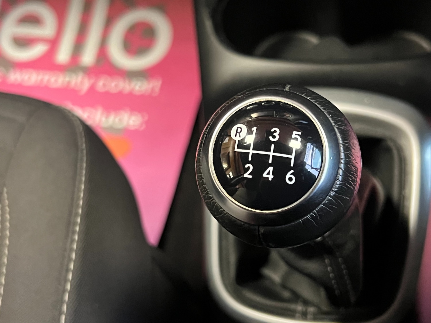 Used Toyota Yaris 2017 for sale - 77036144: Photo 32