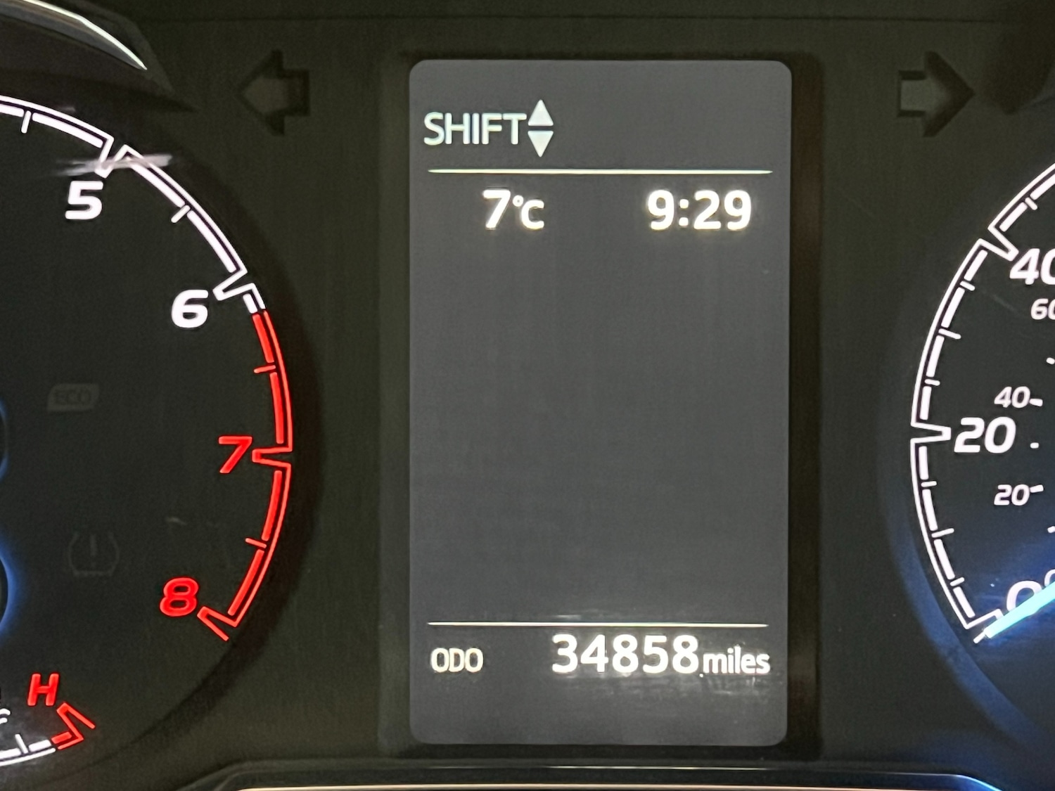 Used Toyota Yaris 2017 for sale - 77036144: Photo 41