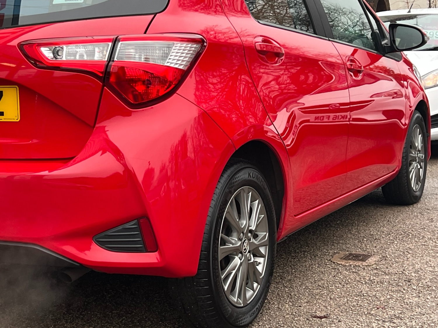 Used Toyota Yaris 2017 for sale - 77036144: Photo 48