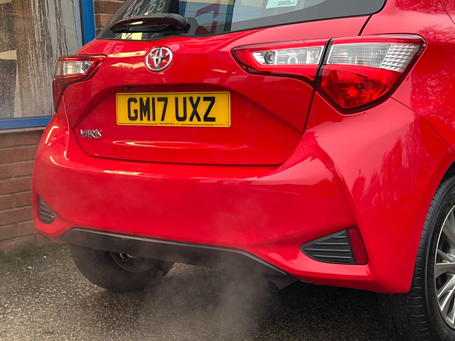 Used Toyota Yaris 2017 for sale - 77036144: Photo 49