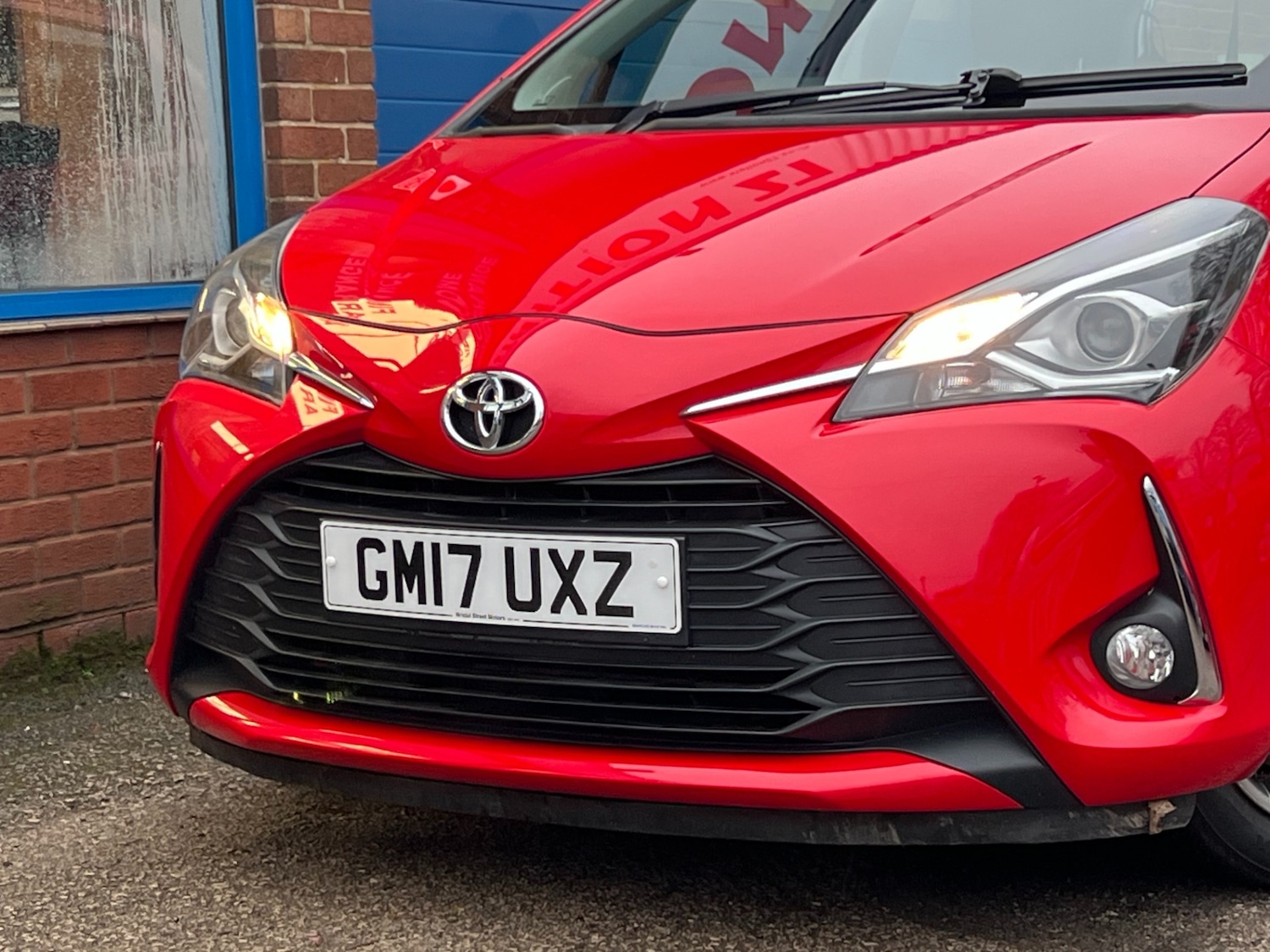 Used Toyota Yaris 2017 for sale - 77036144: Photo 56