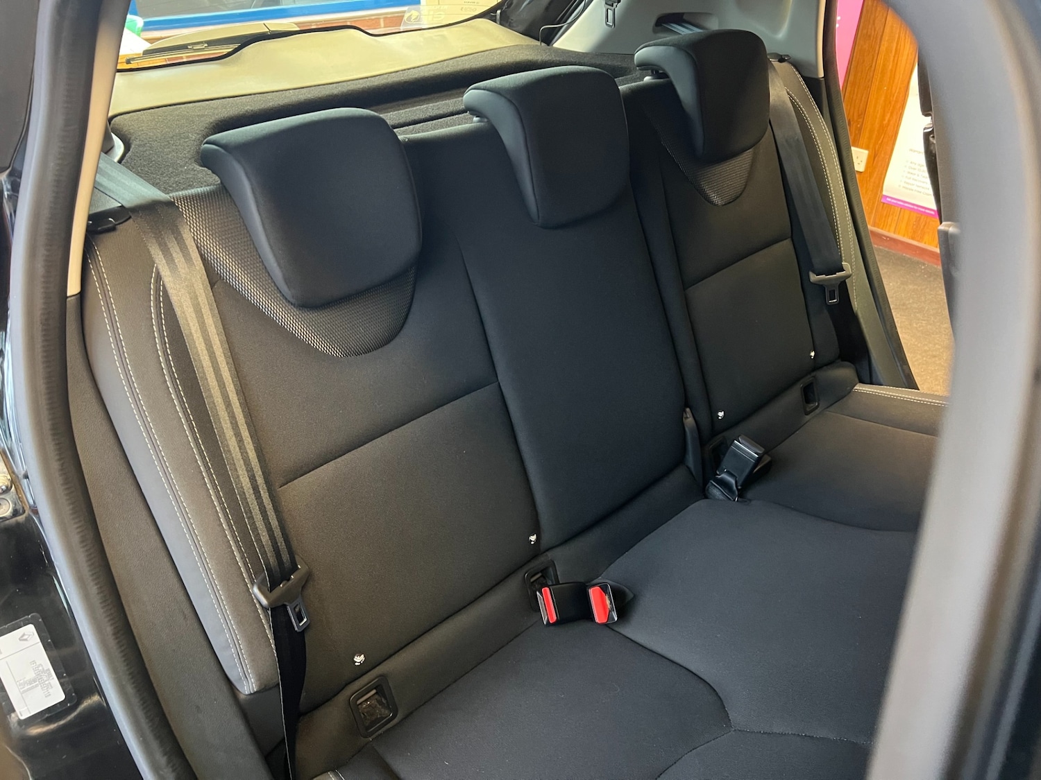 Used Renault Clio 2017 for sale - 76589748: Photo 27