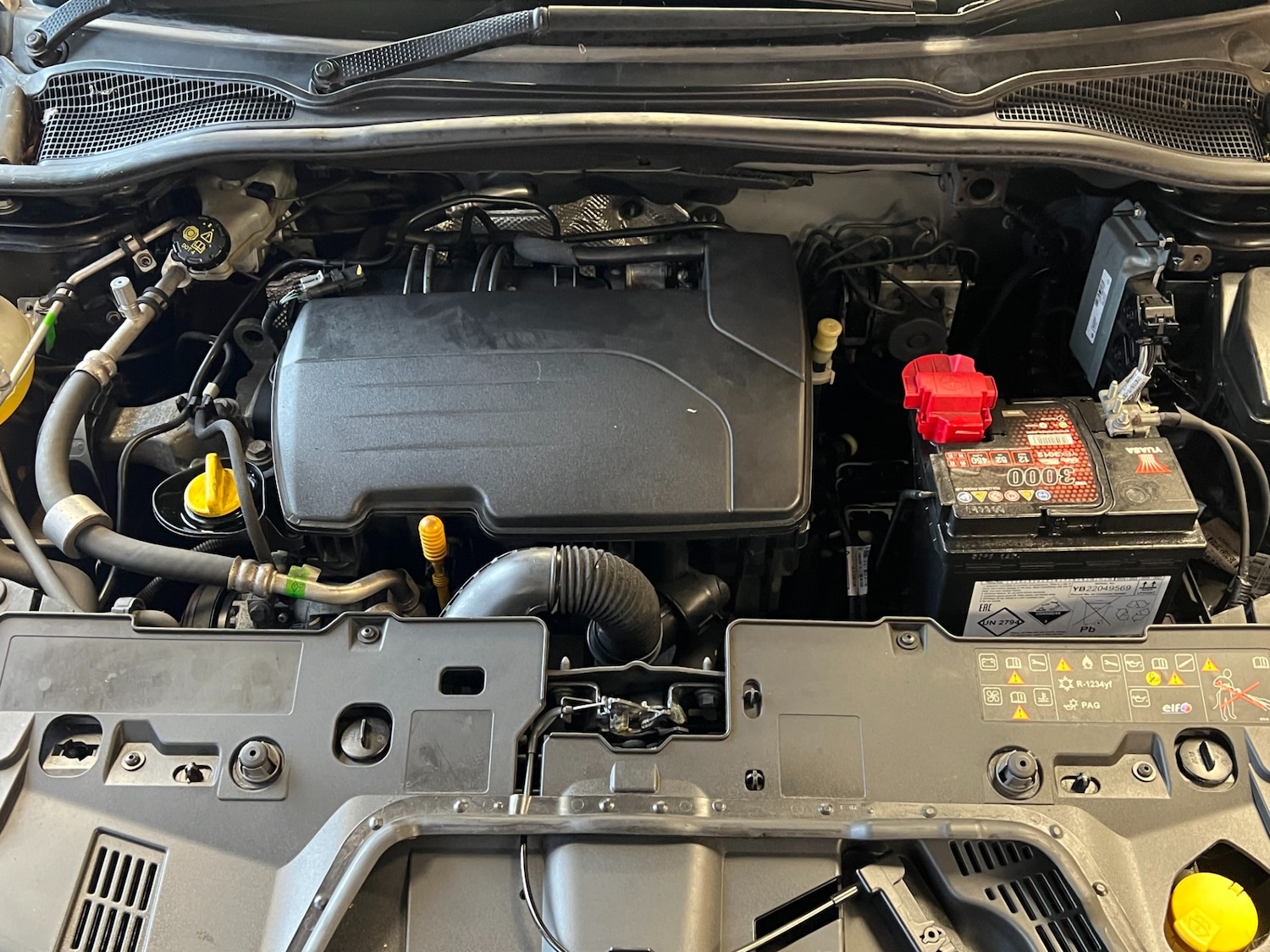 Used Renault Clio 2017 for sale - 76589748: Photo 31