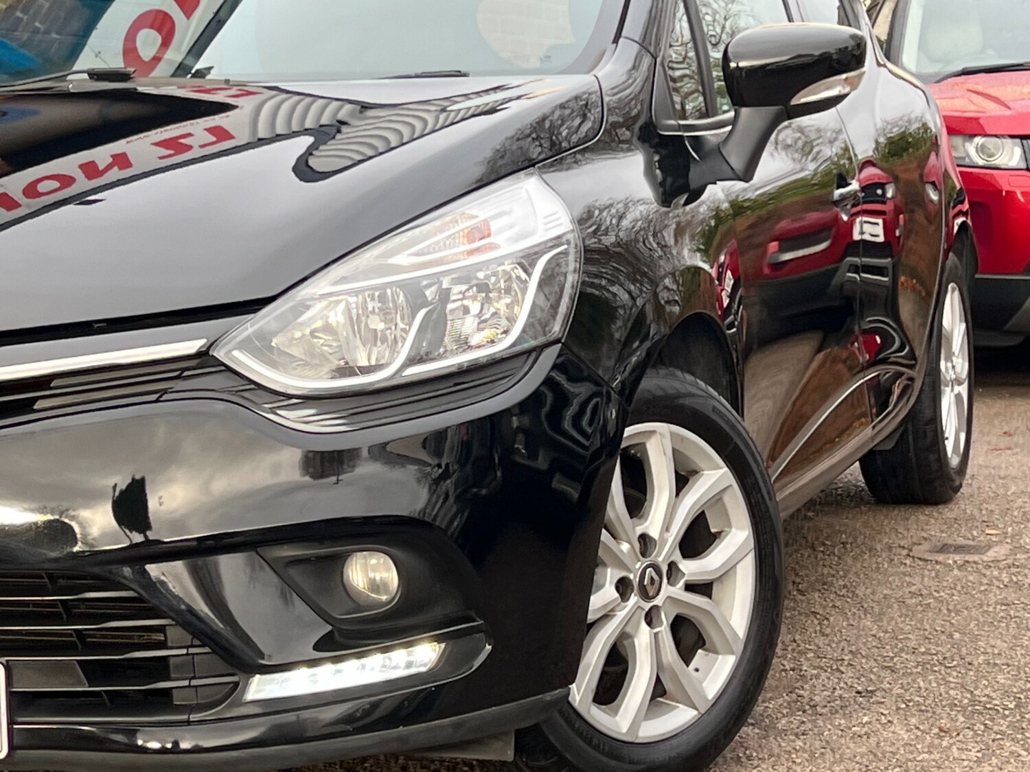 Used Renault Clio 2017 for sale - 76589748: Photo 46