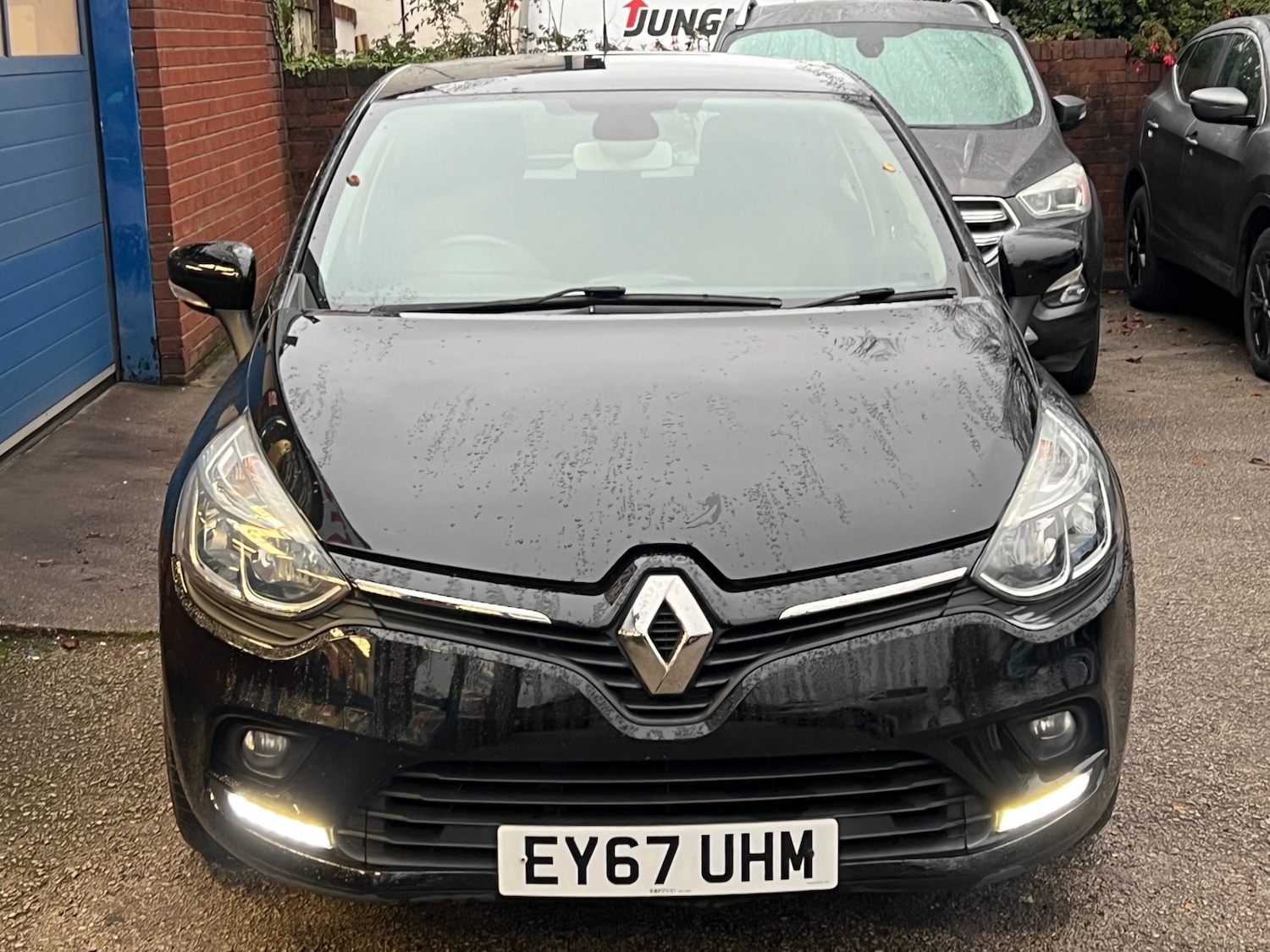 Used Renault Clio 2017 for sale - 76589748: Photo 8