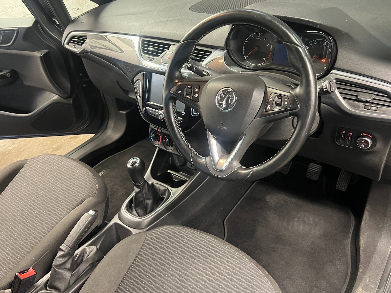 Used Vauxhall Corsa 2016 for sale - 76588263: Photo 10