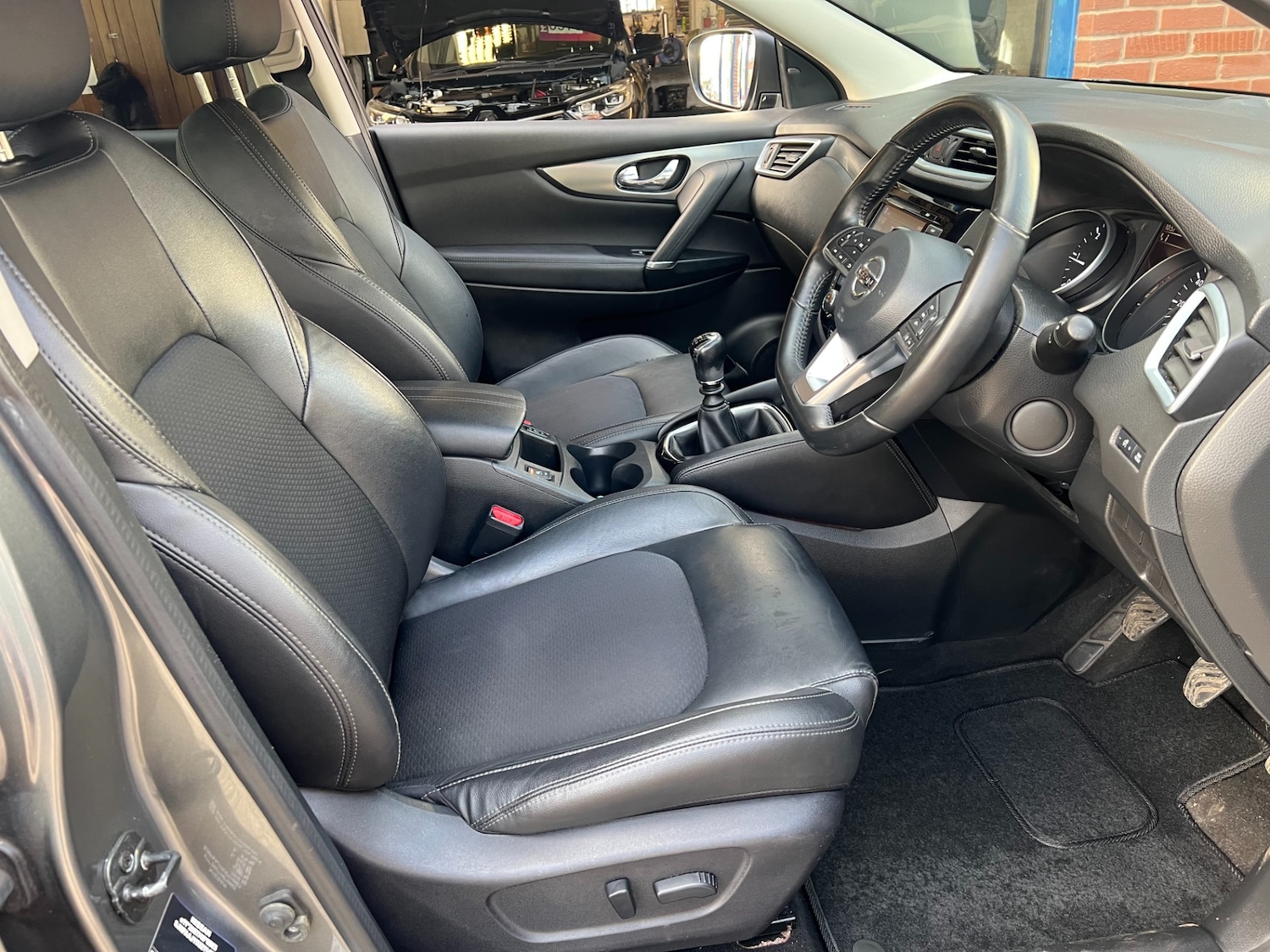 Used Nissan Qashqai 2017 for sale - 76891729: Photo 12