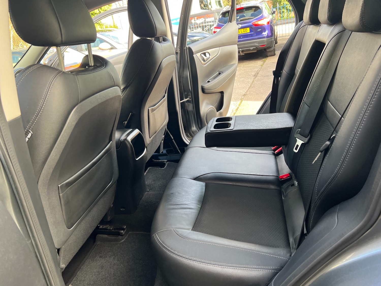 Used Nissan Qashqai 2017 for sale - 76891729: Photo 15