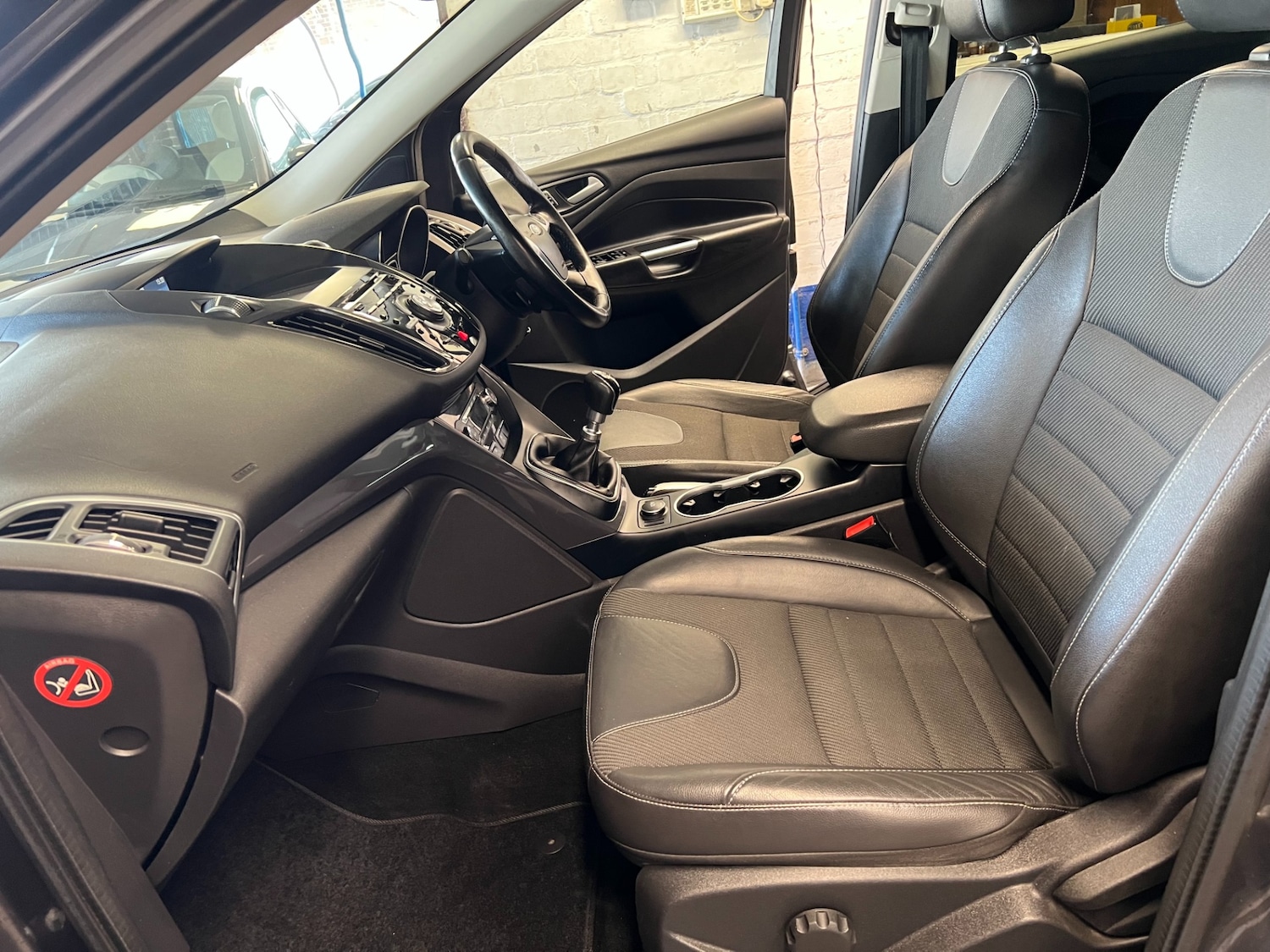 Used Ford Kuga 2015 for sale - 77543851: Photo 17