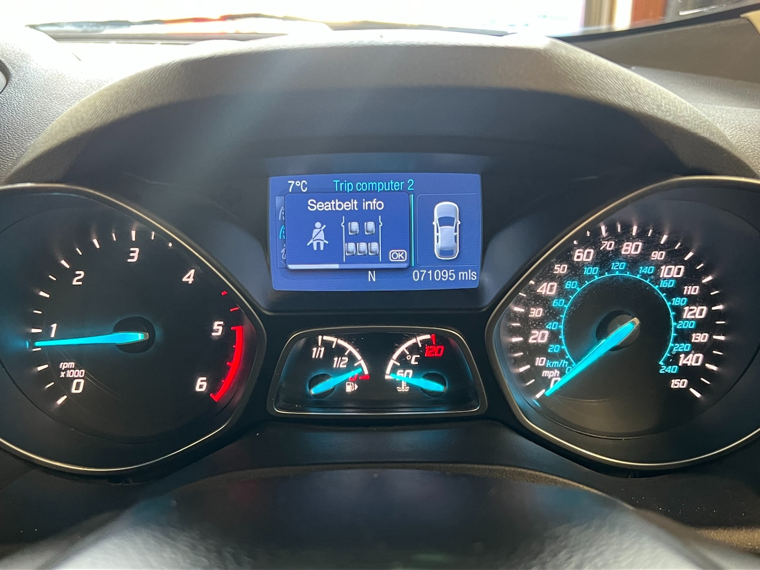 Used Ford Kuga 2015 for sale - 77543851: Photo 34