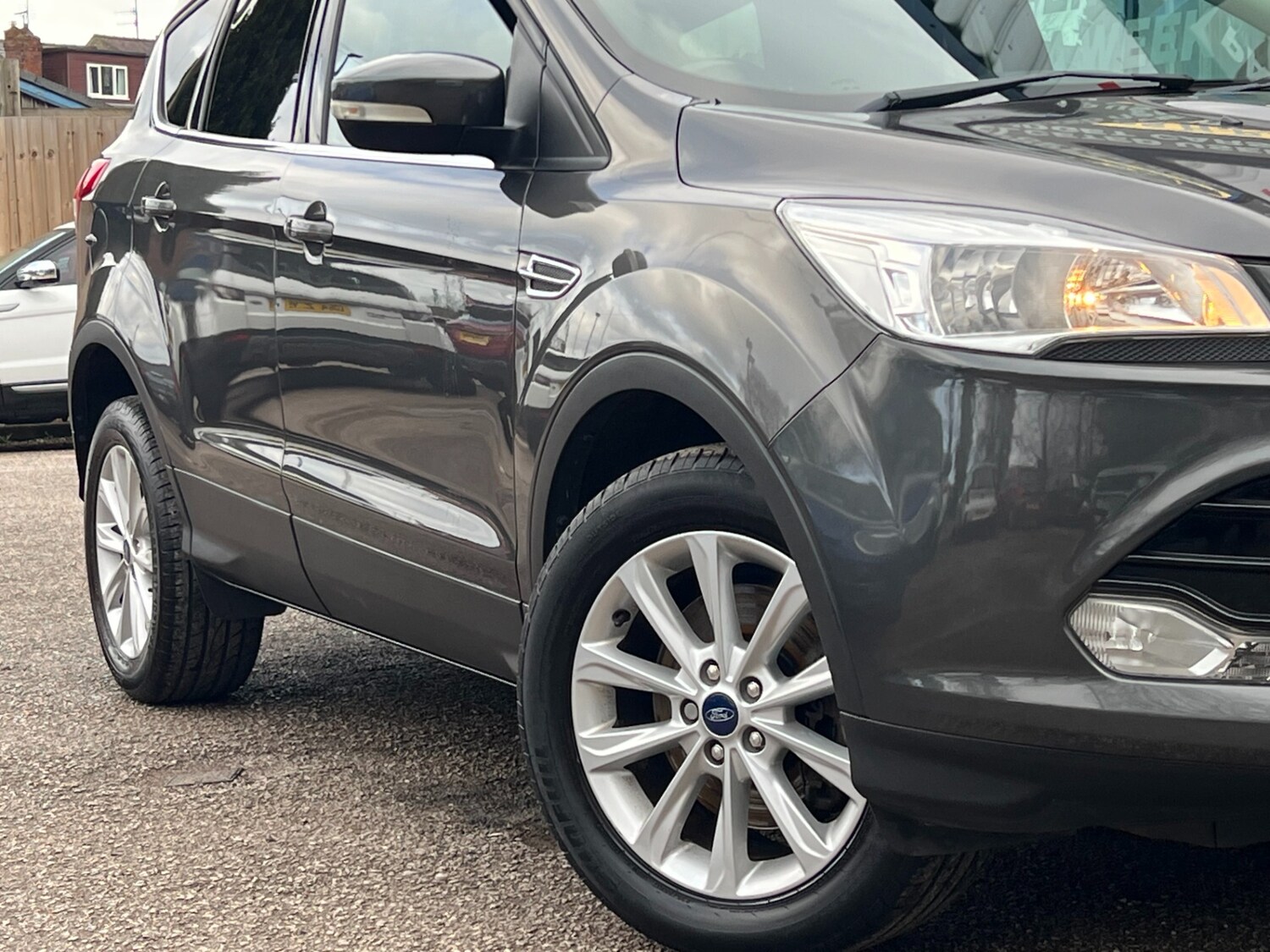 Used Ford Kuga 2015 for sale - 77543851: Photo 41